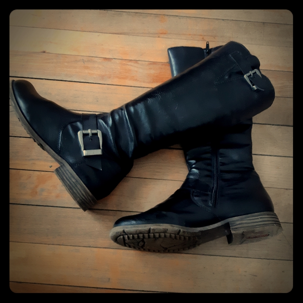 Rieker tall black leather riding style boots